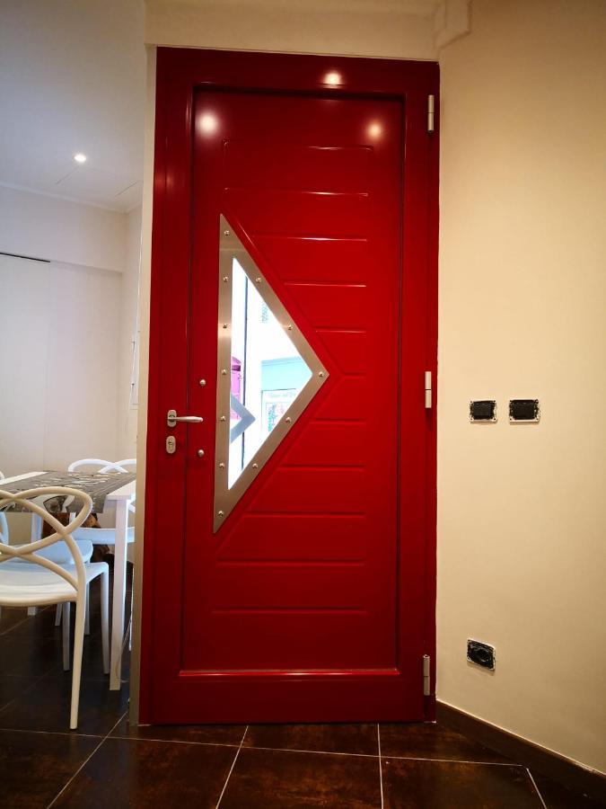 La Porta Rossa Apartment วาโด ลีกูเร ภายนอก รูปภาพ